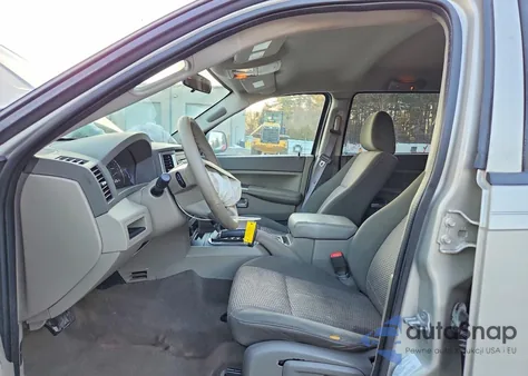 2010 Jeep Grand Cherokee Laredo from USA, damaged, VIN 1J4PS4GK2AC124224